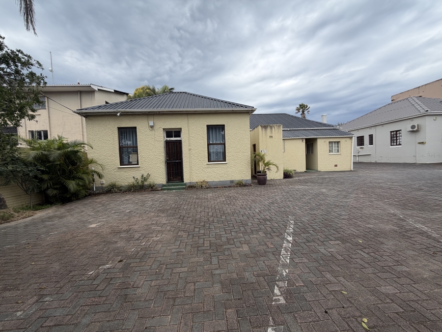 Commercial Property for Sale in Southernwood Eastern Cape